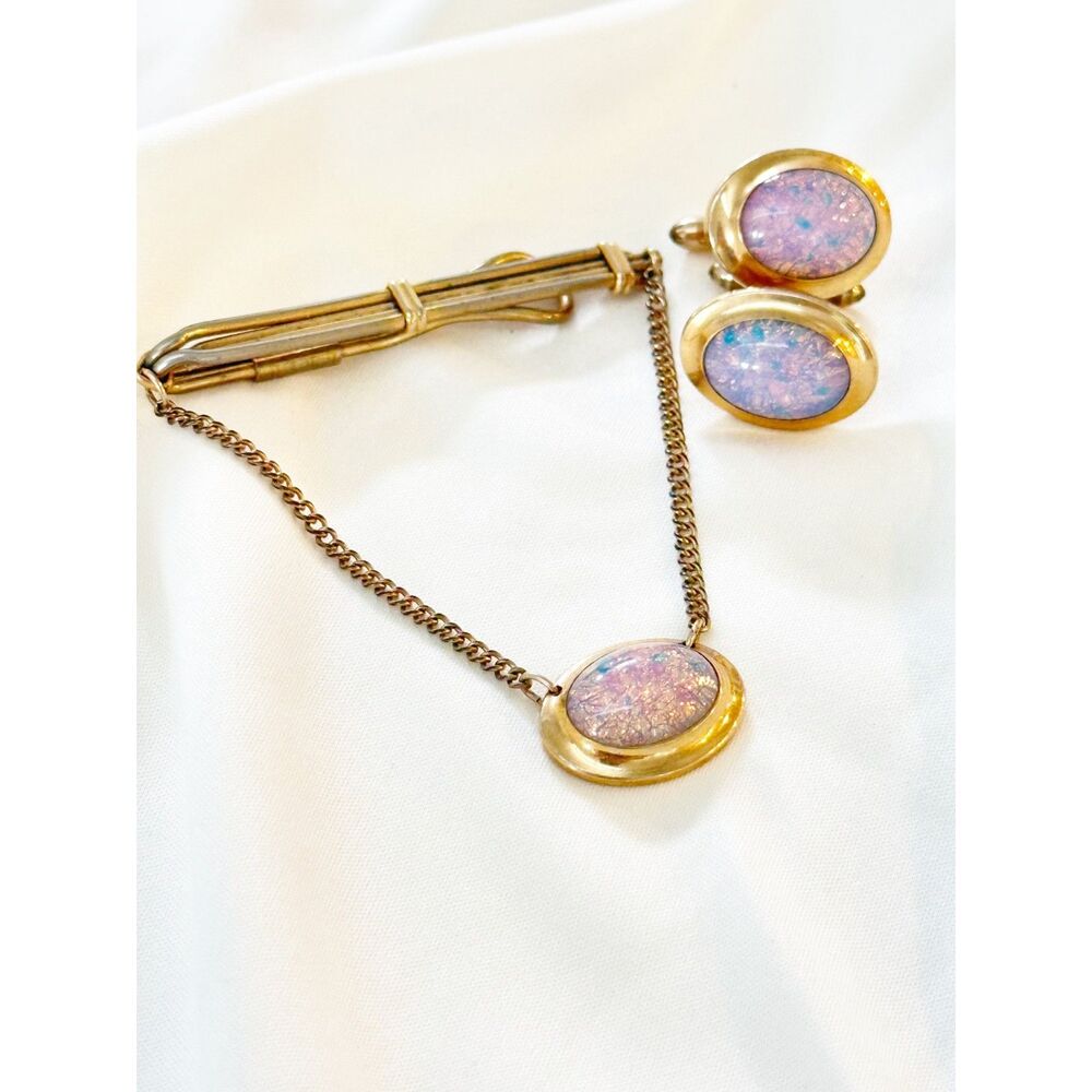 Vintage Krementz tie bar and cufflink set - faux pink fire opal